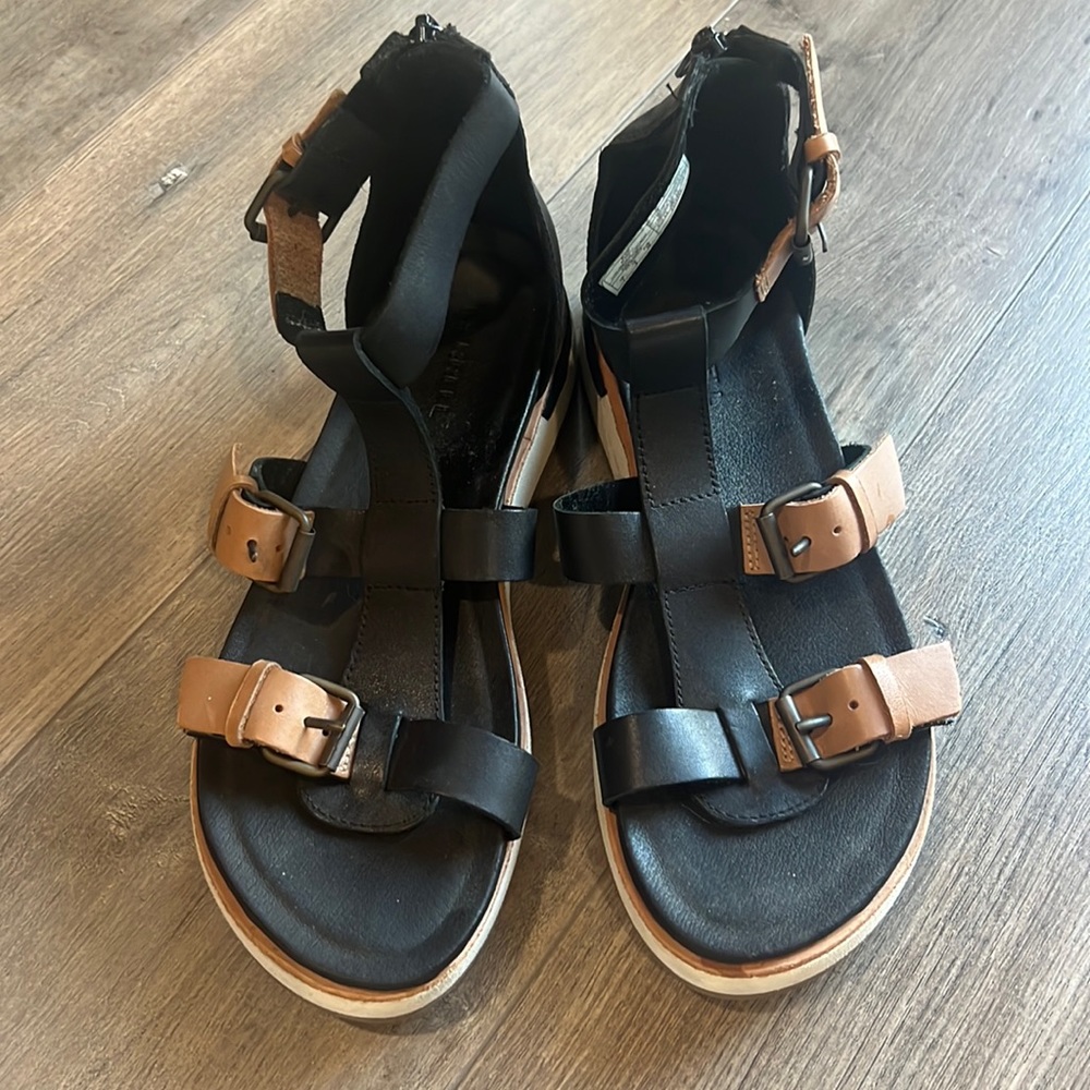 Merrell Sandals